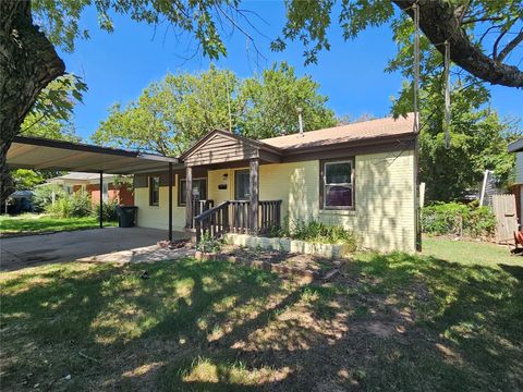 Single Family Residence in Del City OK 4001 SE 22nd Street.jpg