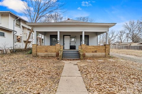 Single Family Residence in Okmulgee OK 804 N Alabama Avenue.jpg