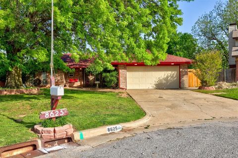 Single Family Residence in Oklahoma City OK 8625 NW 91st Street.jpg