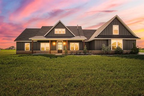 Single Family Residence in Guthrie OK 601 Mustard Seed Road.jpg