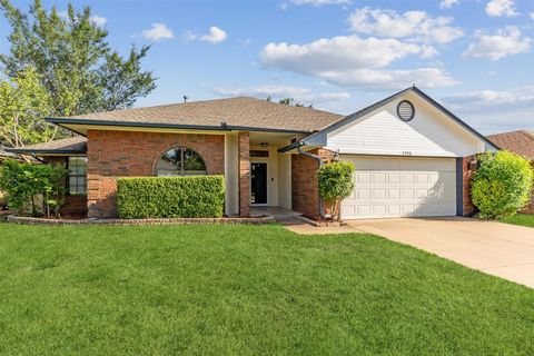Single Family Residence in Edmond OK 1708 Yosemite Place.jpg