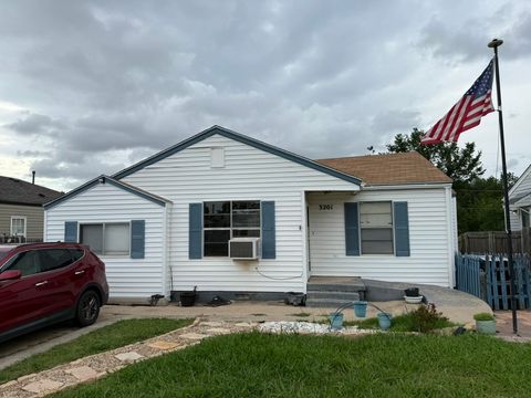 Single Family Residence in Oklahoma City OK 3201 NW 32nd Street.jpg