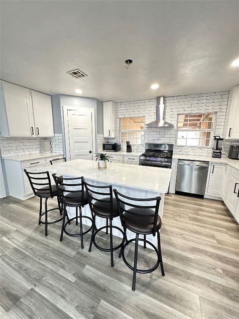 Single Family Residence in Oklahoma City OK 3216 NW 31st Street.jpg