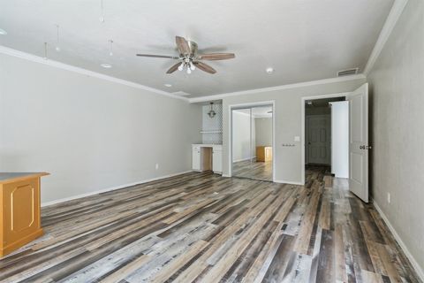 Single Family Residence in Oklahoma City OK 13609 Inverness Avenue 15.jpg