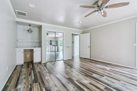 Single Family Residence in Oklahoma City OK 13609 Inverness Avenue 16.jpg