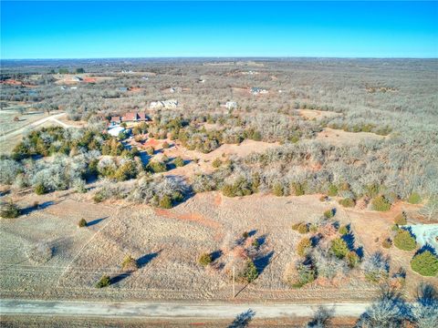 Unimproved Land in Arcadia OK 21 Rocky's Way.jpg