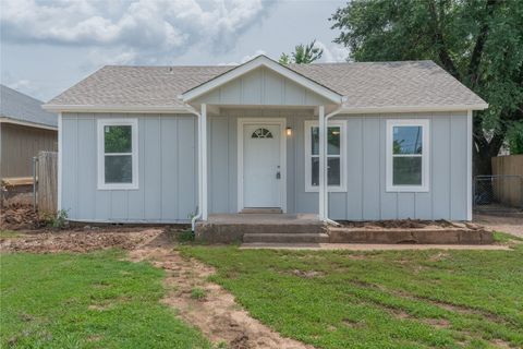 Single Family Residence in Oklahoma City OK 312 SE 45th Street.jpg