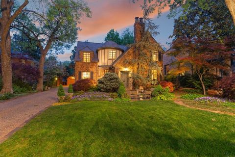 Single Family Residence in Oklahoma City OK 241 NW 32nd Street.jpg