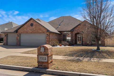Single Family Residence in Oklahoma City OK 7212 NW 111 Terrace.jpg