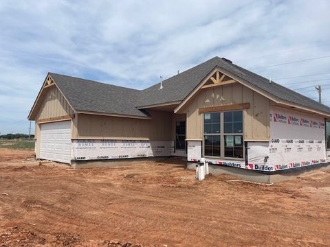 Single Family Residence in Edmond OK 4224 Grassland Court.jpg