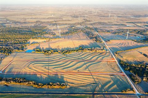 Unimproved Land in Minco OK Heartland Circle.jpg