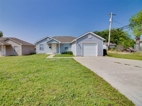 Single Family Residence in Oklahoma City OK 1415 NW 98th Street.jpg