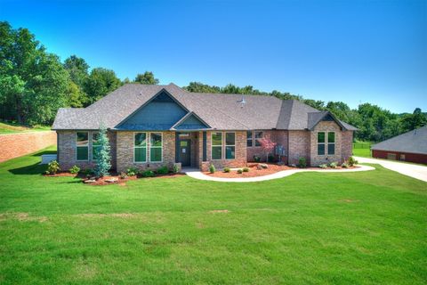 Single Family Residence in Oklahoma City OK 13524 SE 95th Street.jpg