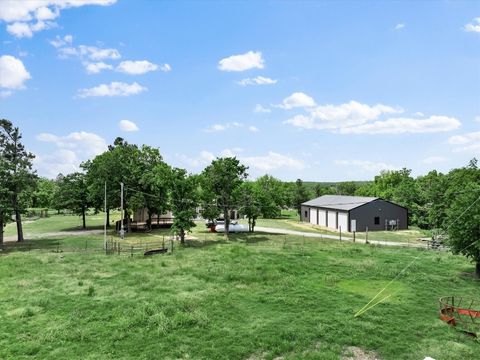 Single Family Residence in Newalla OK 15611 S Harrah Rd.jpg