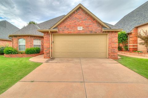 Single Family Residence in Oklahoma City OK 4108 NW 148th Terrace.jpg