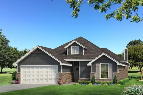 Single Family Residence in Edmond OK 3816 Lynne Avenue.jpg