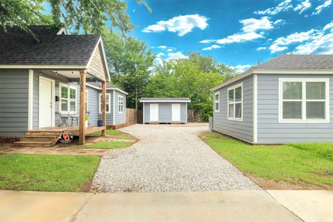 Duplex in Oklahoma City OK 1503 NW 46th Street 4.jpg