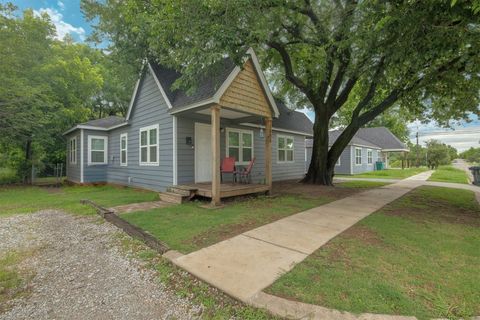 Duplex in Oklahoma City OK 1503 NW 46th Street 1.jpg