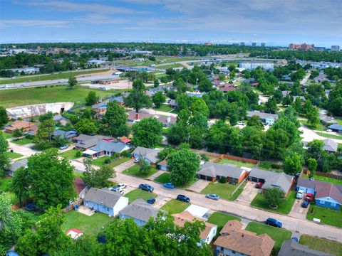 Single Family Residence in Oklahoma City OK 3208 NW 34th Street 7.jpg