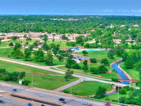 Single Family Residence in Oklahoma City OK 3208 NW 34th Street 8.jpg