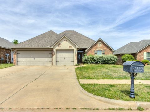 Single Family Residence in Edmond OK 2333 NW 153rd Street.jpg
