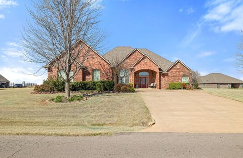 Single Family Residence in Blanchard OK 2266 Sanders Lane.jpg