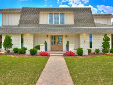 Single Family Residence in Oklahoma City OK 11825 Leaning Elm Road.jpg