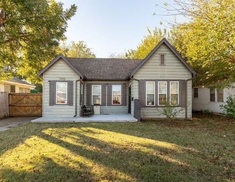 Single Family Residence in Oklahoma City OK 1428 NW 45th Street.jpg
