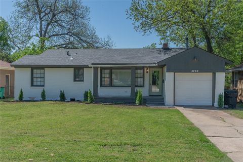 Single Family Residence in Oklahoma City OK 3224 NW 47th Street.jpg
