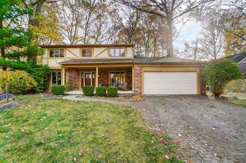 Single Family Residence in Westerville OH 716 Autumn Tree Place.jpg