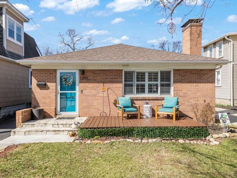 Single Family Residence in Columbus OH 1295 Oakland Avenue.jpg
