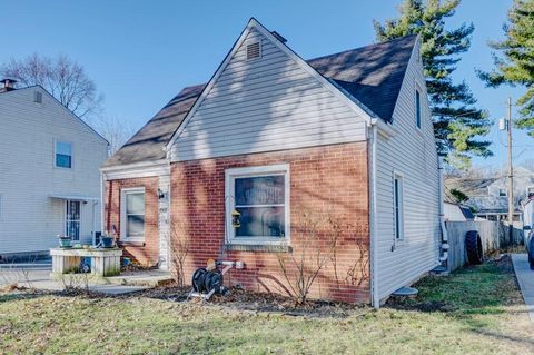 Single Family Residence in Columbus OH 1907 Denbridge Way.jpg