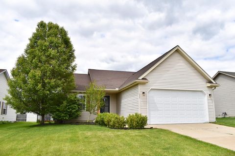 Single Family Residence in Howell MI 3451 Amber Oaks Drive.jpg