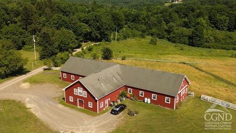 Farm in Chatham Center NY 10 Thomas Road.jpg