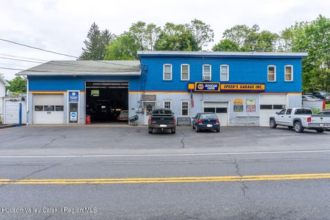 Multi Family in Hudson NY 753 Route 217.jpg