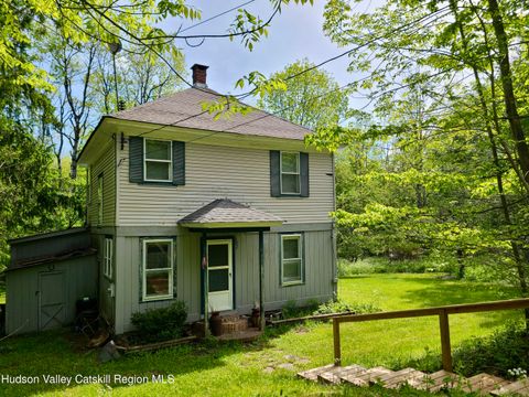 Single Family Residence in Highmount NY 37 Ulster And Delaware Turnpike.jpg