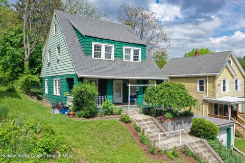 Single Family Residence in Kingston NY 24 Park Street.jpg
