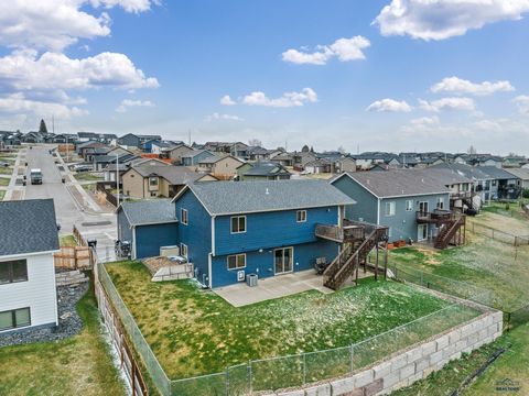 Single Family Residence in Rapid City SD 701 Haakon St 25.jpg