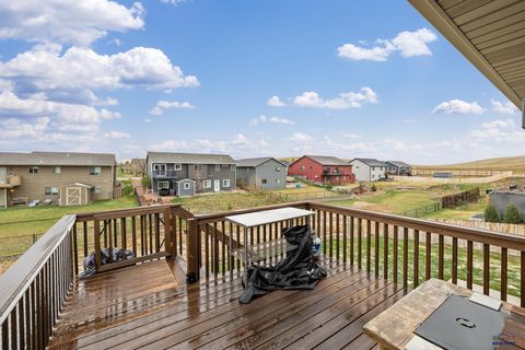 Single Family Residence in Rapid City SD 701 Haakon St 24.jpg