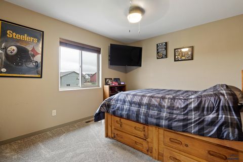 Single Family Residence in Rapid City SD 701 Haakon St 14.jpg