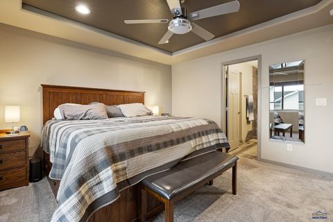 Single Family Residence in Rapid City SD 701 Haakon St 11.jpg