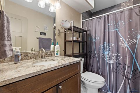 Single Family Residence in Rapid City SD 701 Haakon St 20.jpg