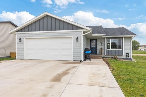 Single Family Residence in Box Elder SD 655 Boswell Blvd.jpg