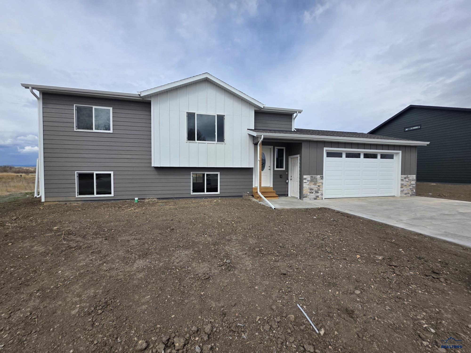 Single Family Residence in rapid city SD 4071 Altor Ln 9.jpg