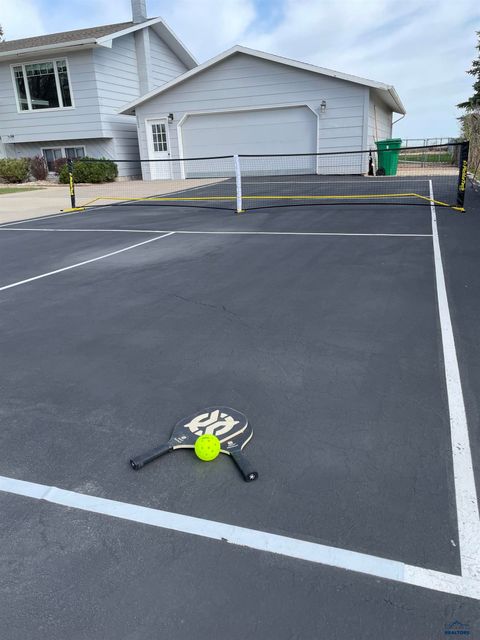 Single Family Residence in Rapid City SD 922 Virginia Ln 3.jpg