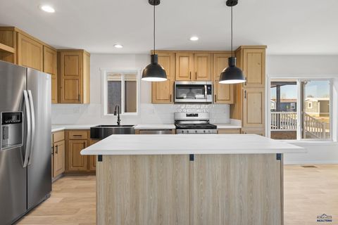 Manufactured Home in Rapid City SD 4309 Circlewood Dr.jpg