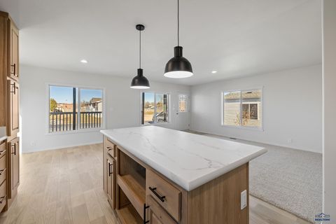 Manufactured Home in Rapid City SD 4309 Circlewood Dr 9.jpg