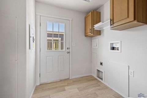 Manufactured Home in Rapid City SD 4309 Circlewood Dr 19.jpg