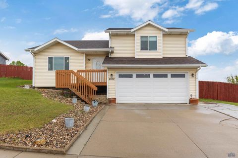 Single Family Residence in Rapid City SD 4602 Avenue A.jpg