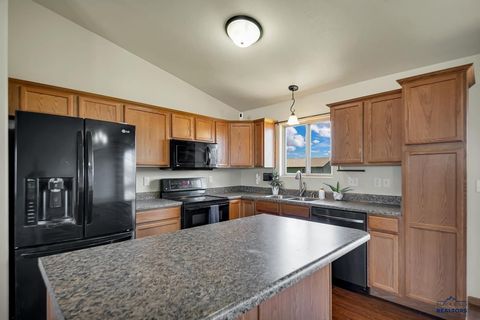 Single Family Residence in Box Elder SD 795 Sonic Way 3.jpg